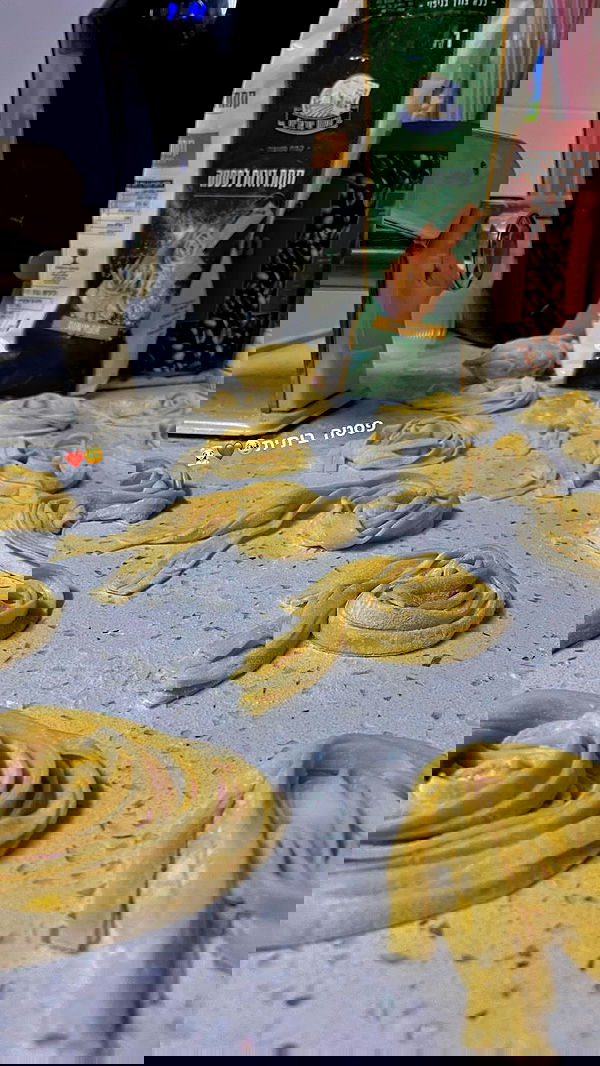 shanidahan7 image ~ Altpins