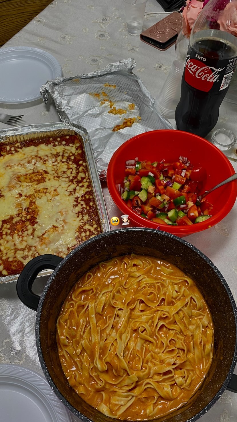 shanidahan7 instagram image archive image