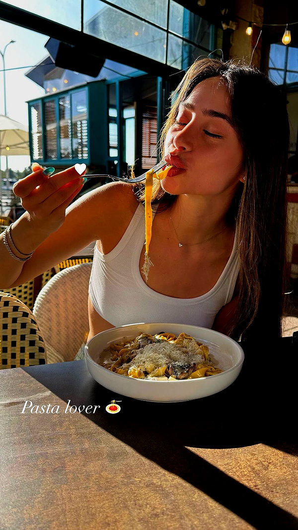 shir.moshe666 instagram image archive image