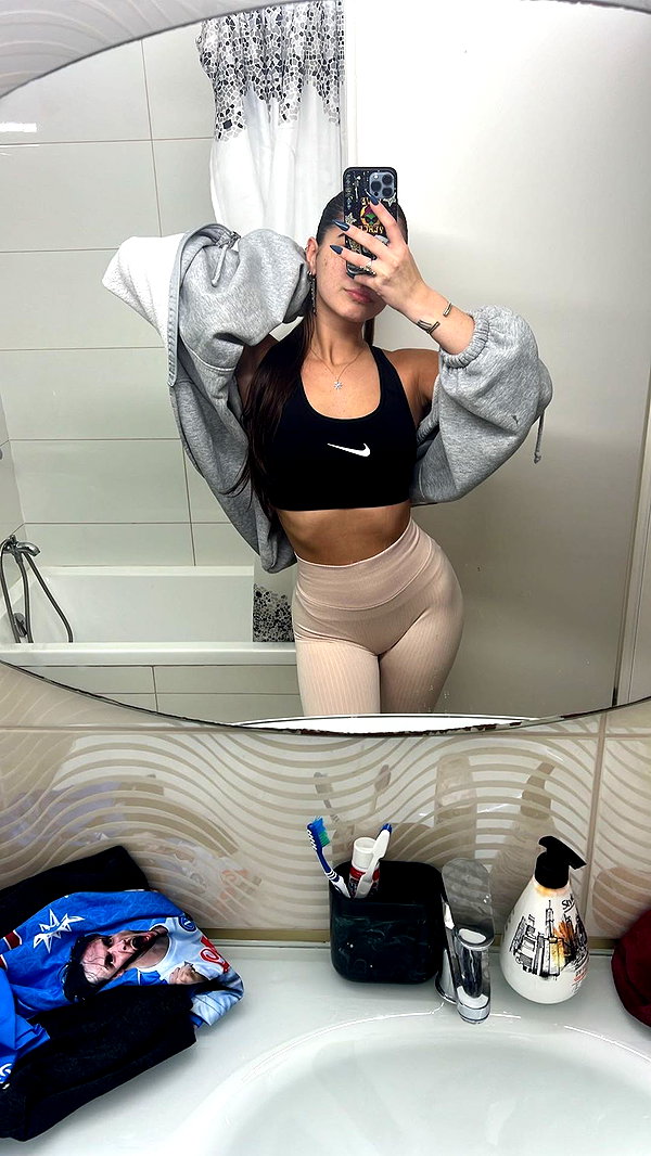 yuliarazi instagram image archive image