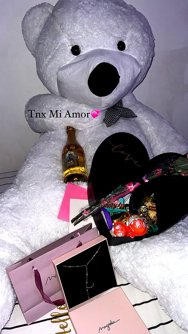 yuliarazi instagram image archive image