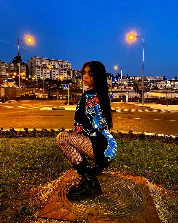 a.roniiiiii instagram image archive image