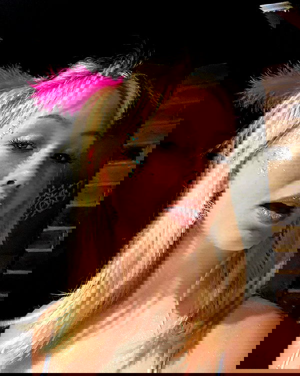 jaroslava_klavir jaroslava_klavir archive image