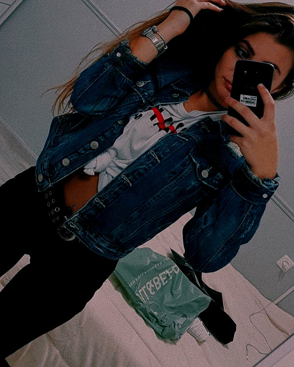 daniella_zeldis instagram image archive image