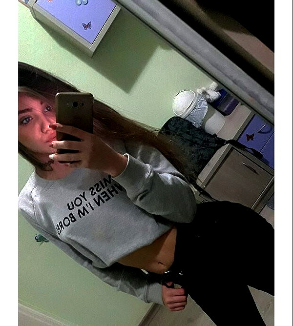 daniella_zeldis instagram image archive image