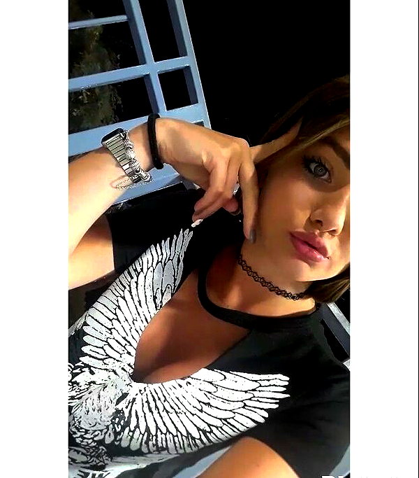 daniella_zeldis instagram image archive image