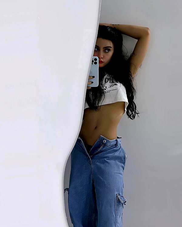 dianavgalvis instagram image archive image
