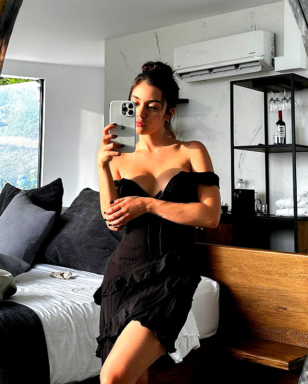 dianavgalvis instagram image archive image