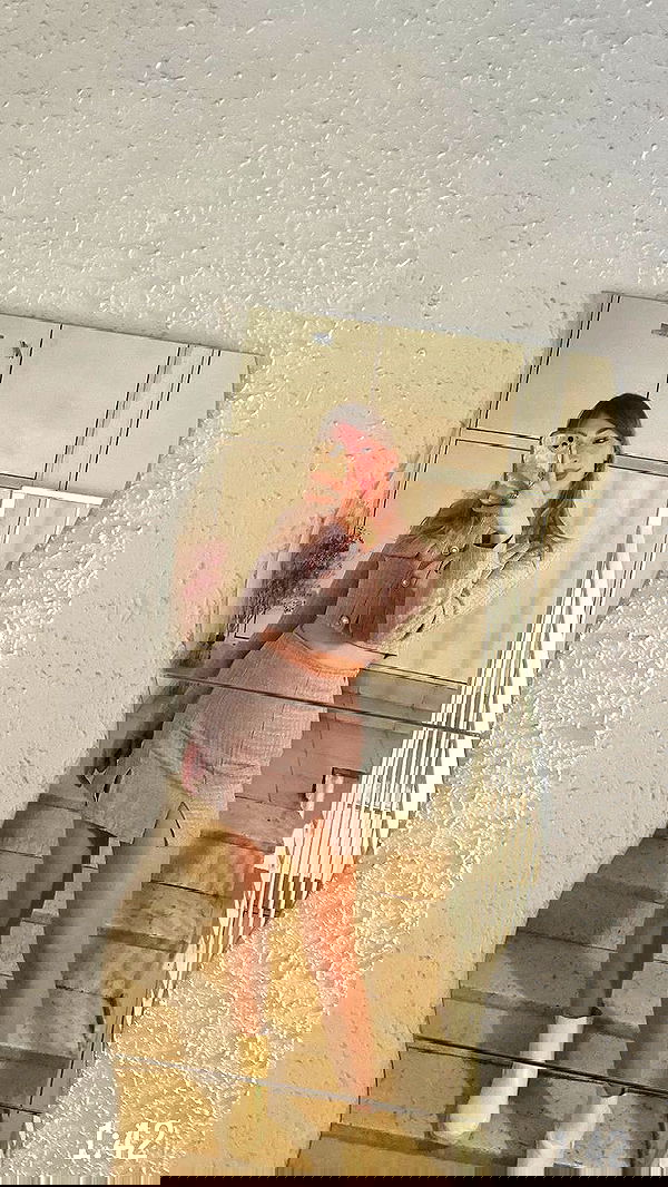 eveliniya eveliniya archive image