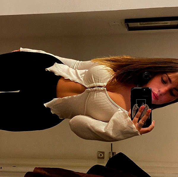 hagarschubert instagram image archive image