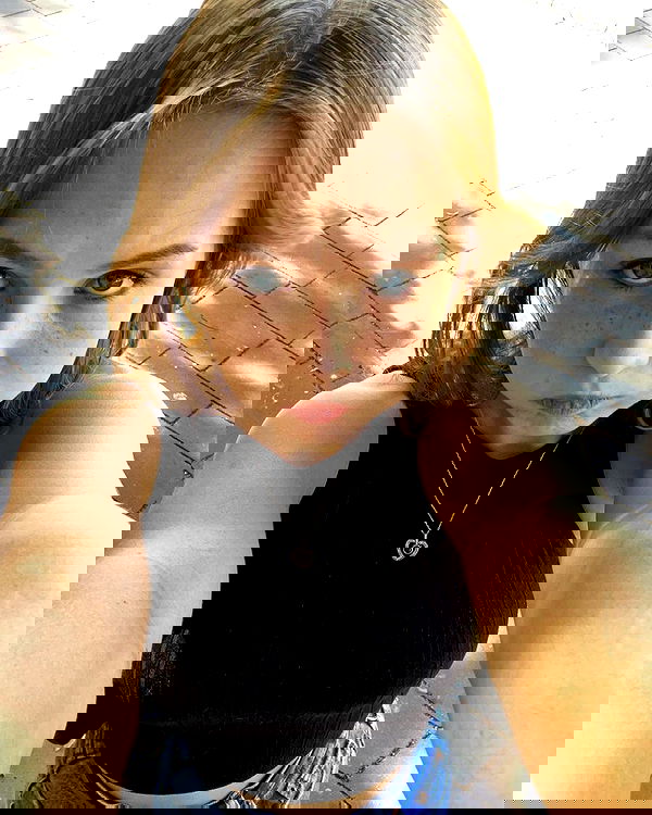 jaroslava_klavir jaroslava_klavir archive image