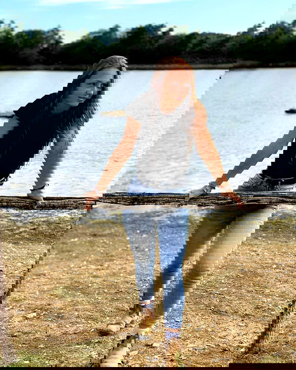 jaroslava_klavir jaroslava_klavir archive image