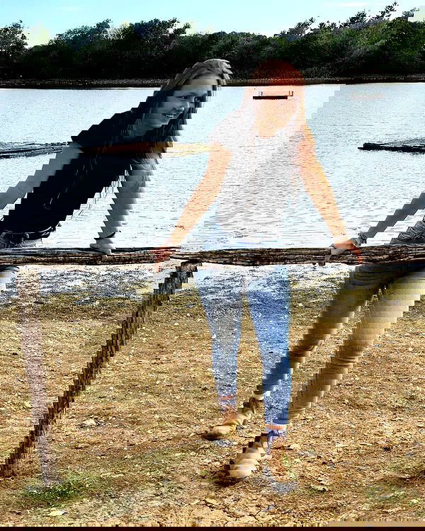 jaroslava_klavir jaroslava_klavir archive image