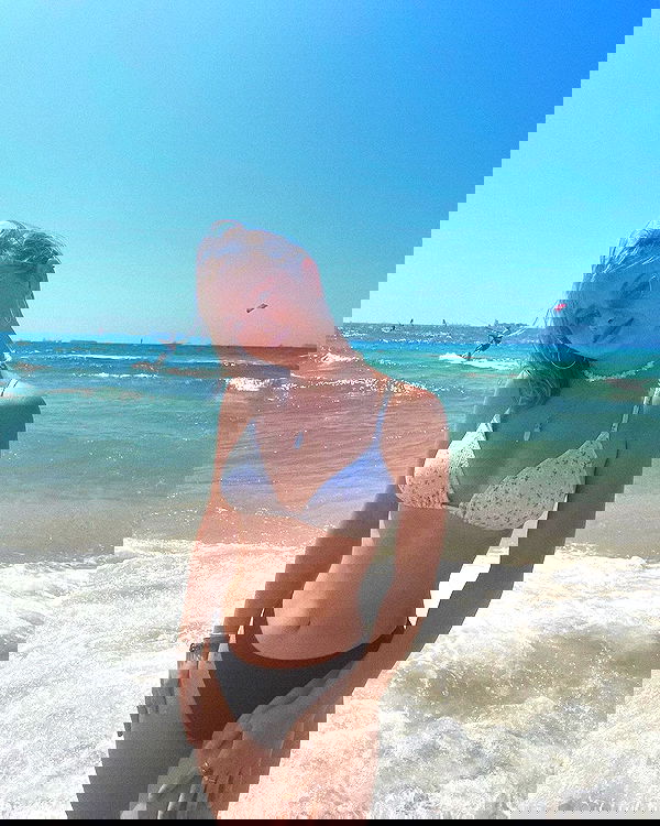 jaroslava_klavir jaroslava_klavir archive image