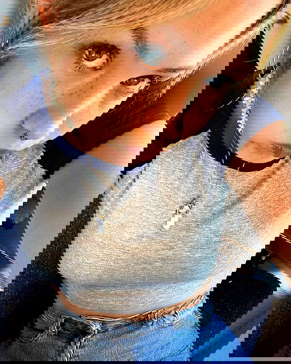 jaroslava_klavir jaroslava_klavir archive image