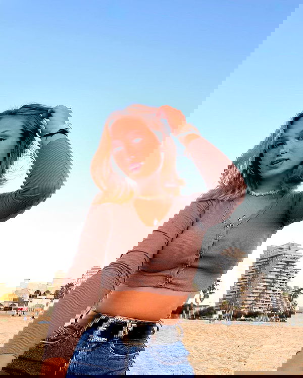 jaroslava_klavir jaroslava_klavir archive image