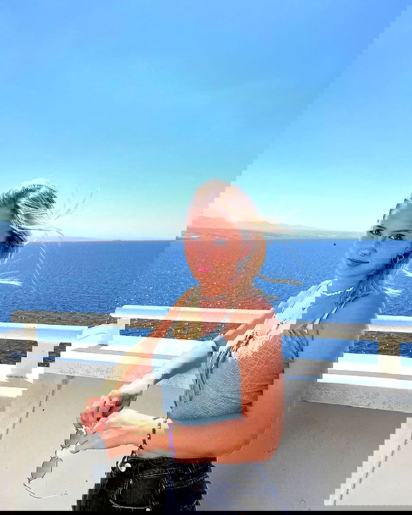 jaroslava_klavir jaroslava_klavir archive image