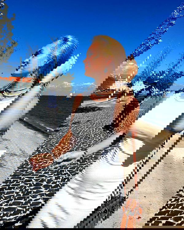 jaroslava_klavir jaroslava_klavir archive image