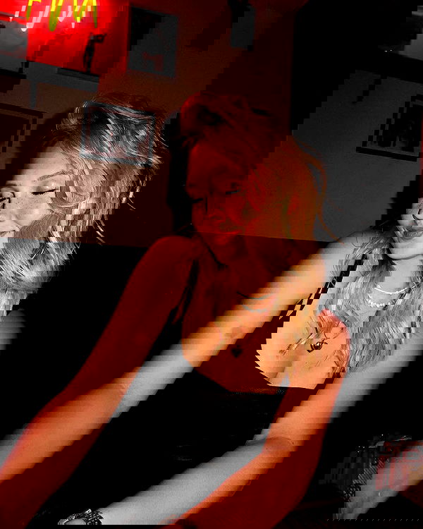 jaroslava_klavir jaroslava_klavir archive image