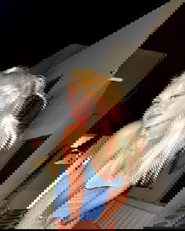 jaroslava_klavir jaroslava_klavir archive image