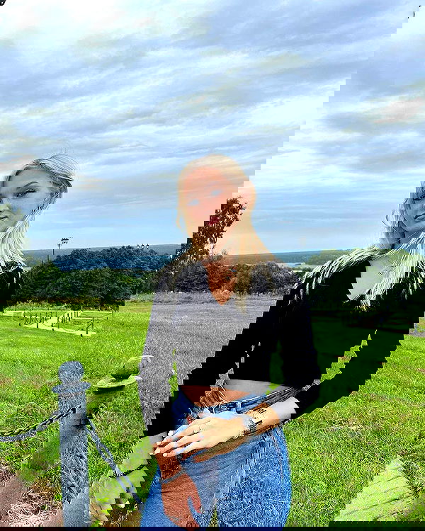 jaroslava_klavir jaroslava_klavir archive image