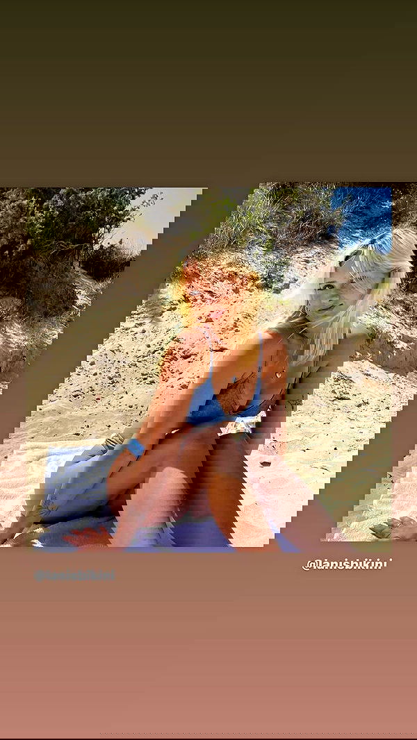 jaroslava_klavir jaroslava_klavir archive image