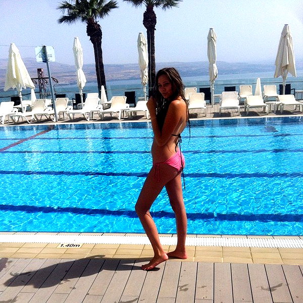 karina_vusiker instagram image archive image