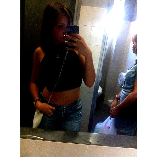 karina_vusiker instagram image archive image