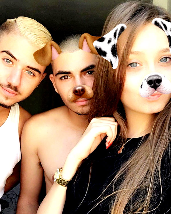 karina_vusiker instagram image archive image