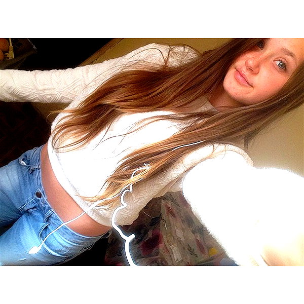 karina_vusiker instagram image archive image