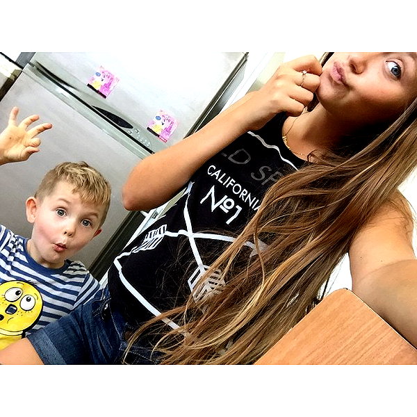 karina_vusiker instagram image archive image