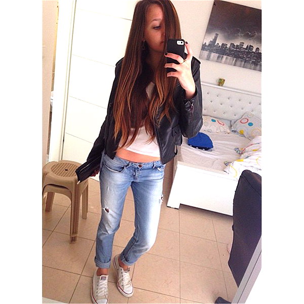 karina_vusiker instagram image archive image