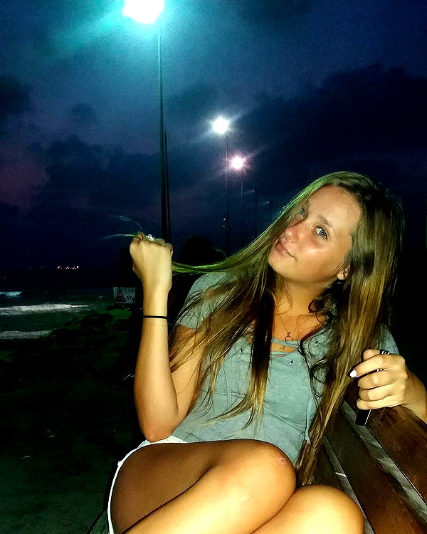 karina_vusiker instagram image archive image