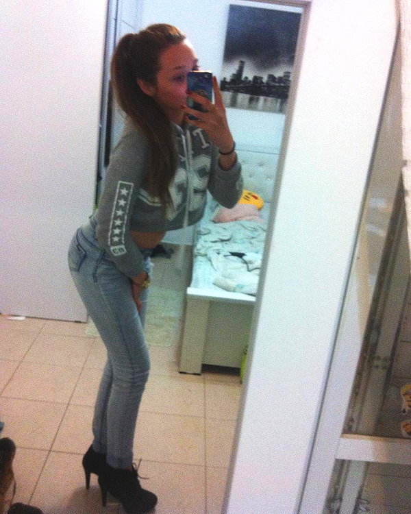 karina_vusiker instagram image archive image