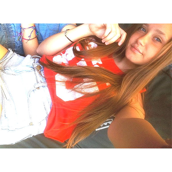 karina_vusiker instagram image archive image