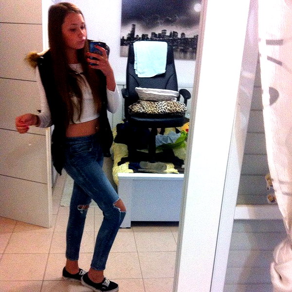 karina_vusiker instagram image archive image