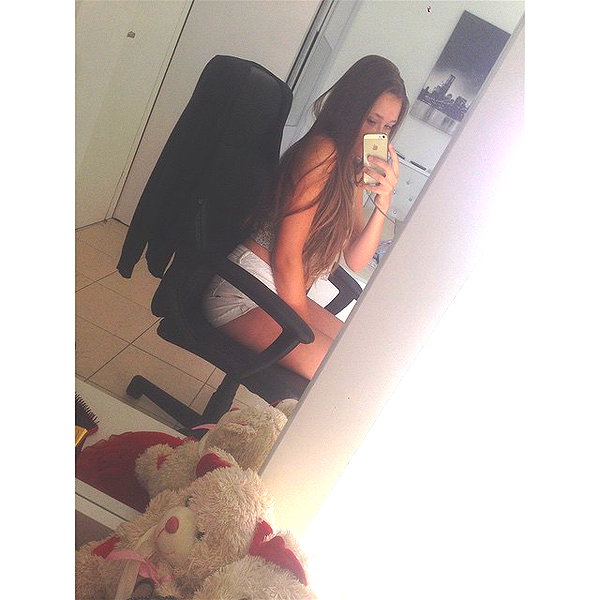 karina_vusiker instagram image archive image