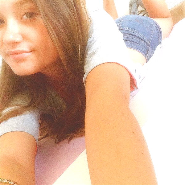 karina_vusiker instagram image archive image