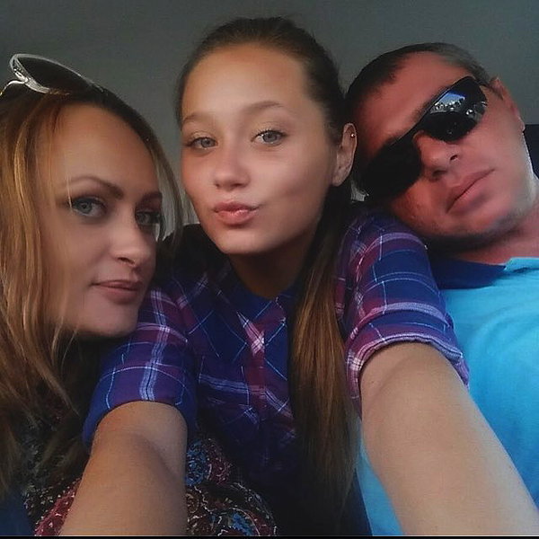karina_vusiker instagram image archive image