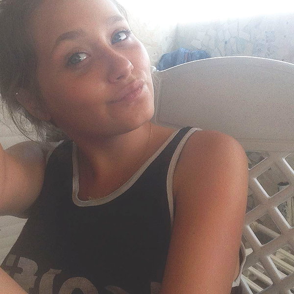 karina_vusiker instagram image archive image