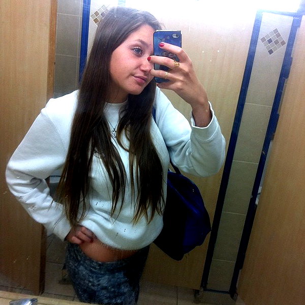 karina_vusiker instagram image archive image