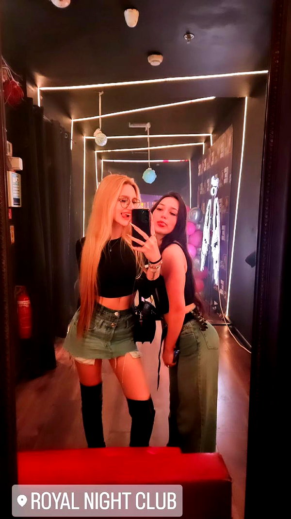 kimmm.c4 instagram image archive image