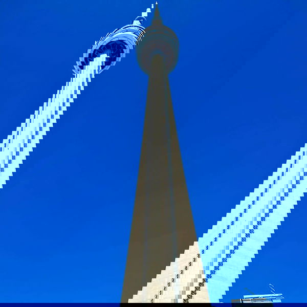 laluzone laluzone archive image