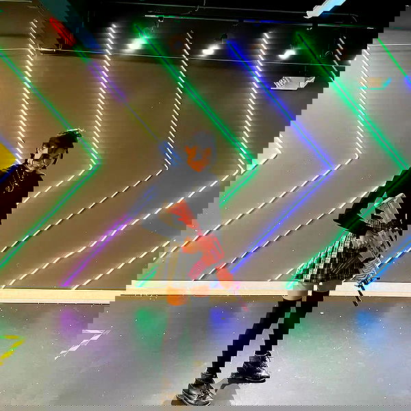 laluzone laluzone archive image