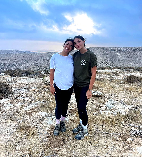 lian.gur instagram image archive image
