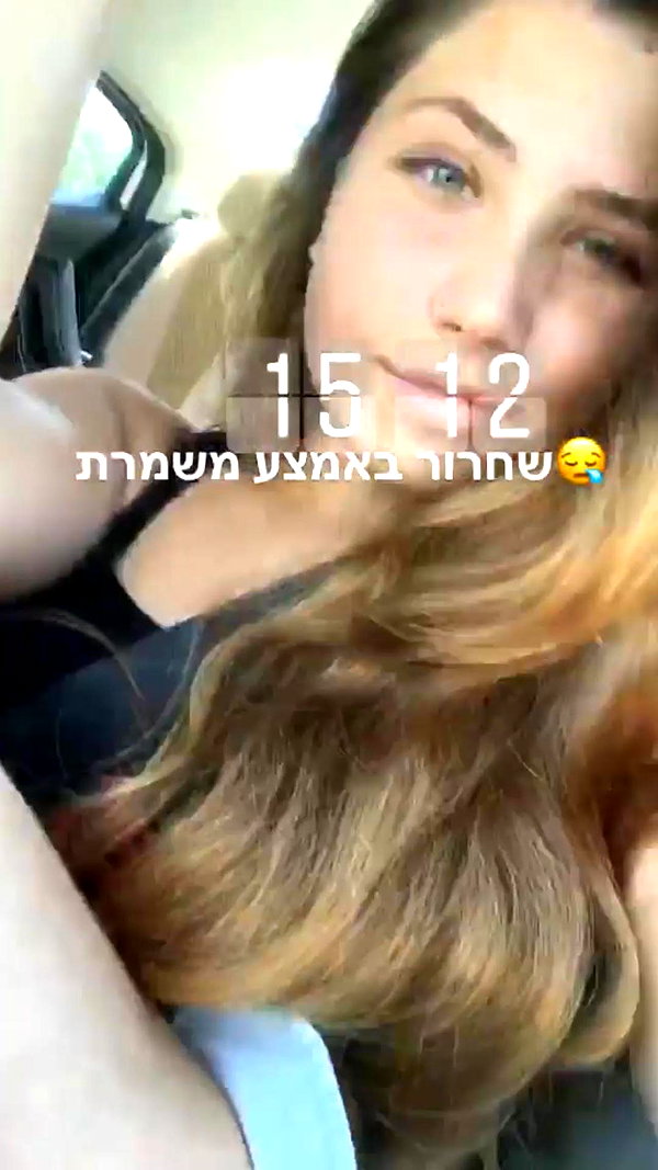 nnicole.gold instagram image archive image