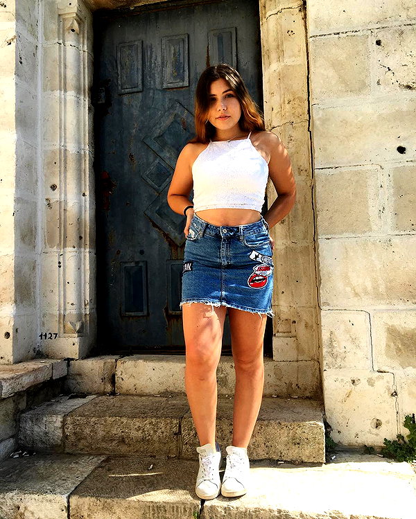 nnicole.gold instagram image archive image