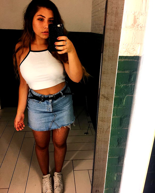 nnicole.gold instagram image archive image