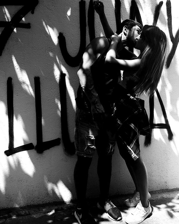 noam_alon1 instagram image archive image