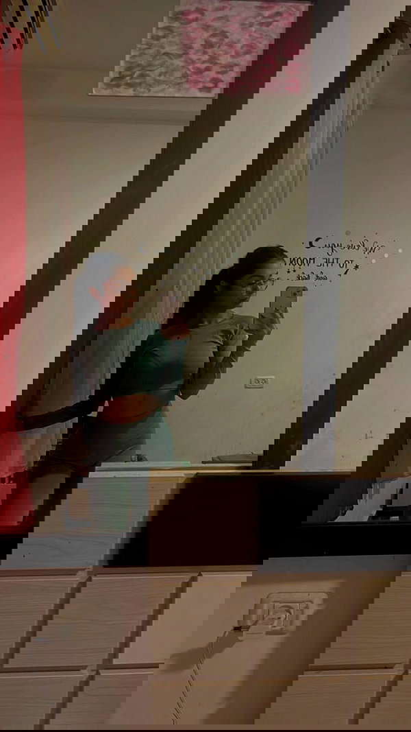 odeliapaltielov odeliapaltielov archive image